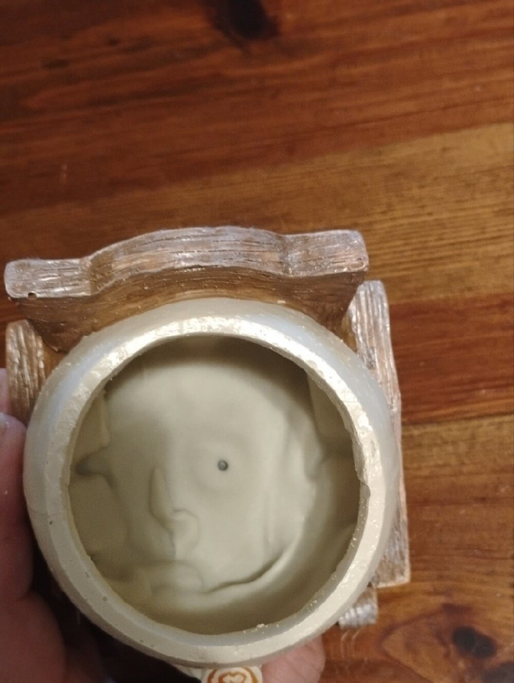 5/$20 New Cute Cream Rocking Chair  Planter With Smily Face And Coffee Accent - Picture 4 of 8